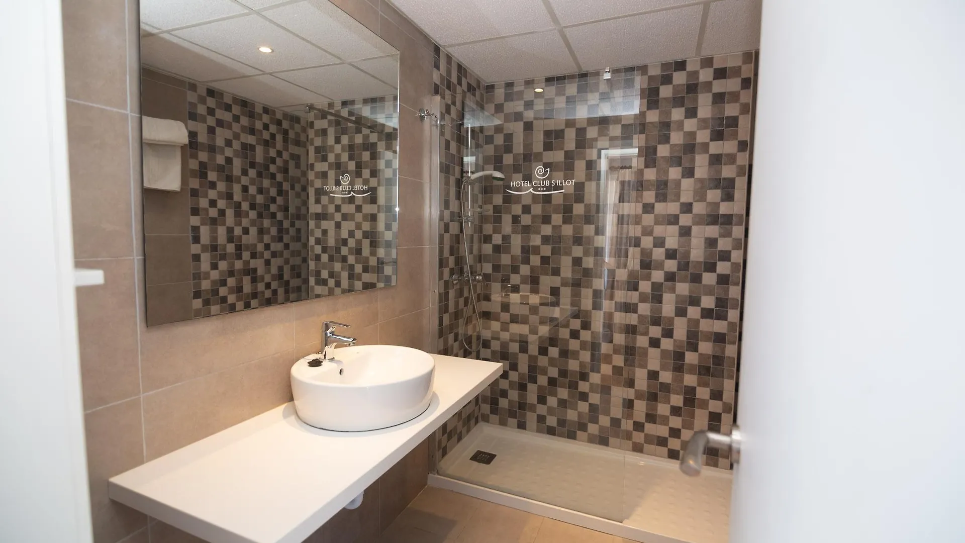 Hotel Club S'Illot 3*, ס'לוט ספרד