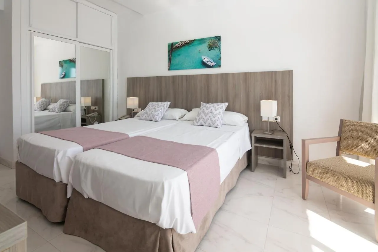 Hotel Club S'Illot