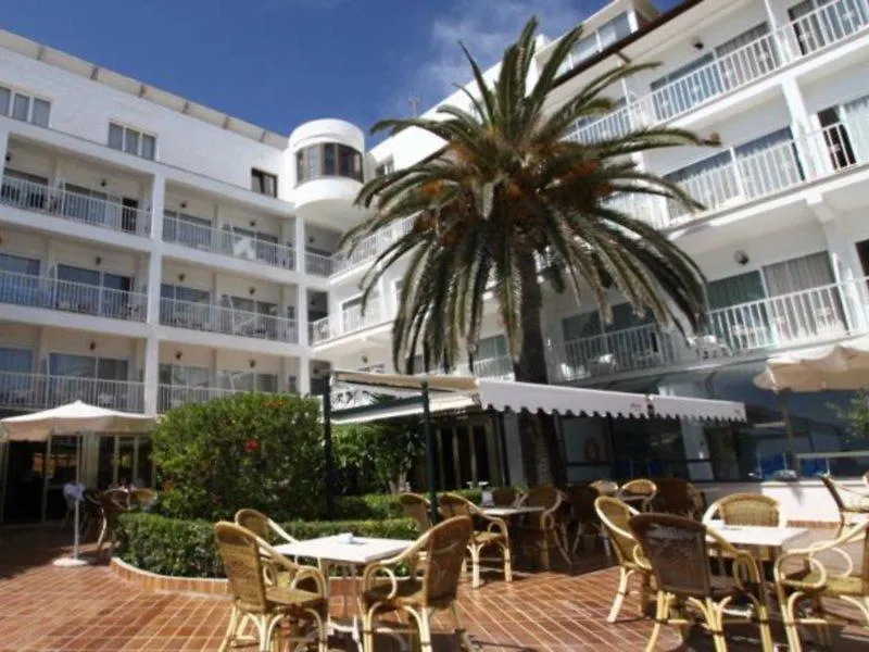 Hotel Club S'Illot